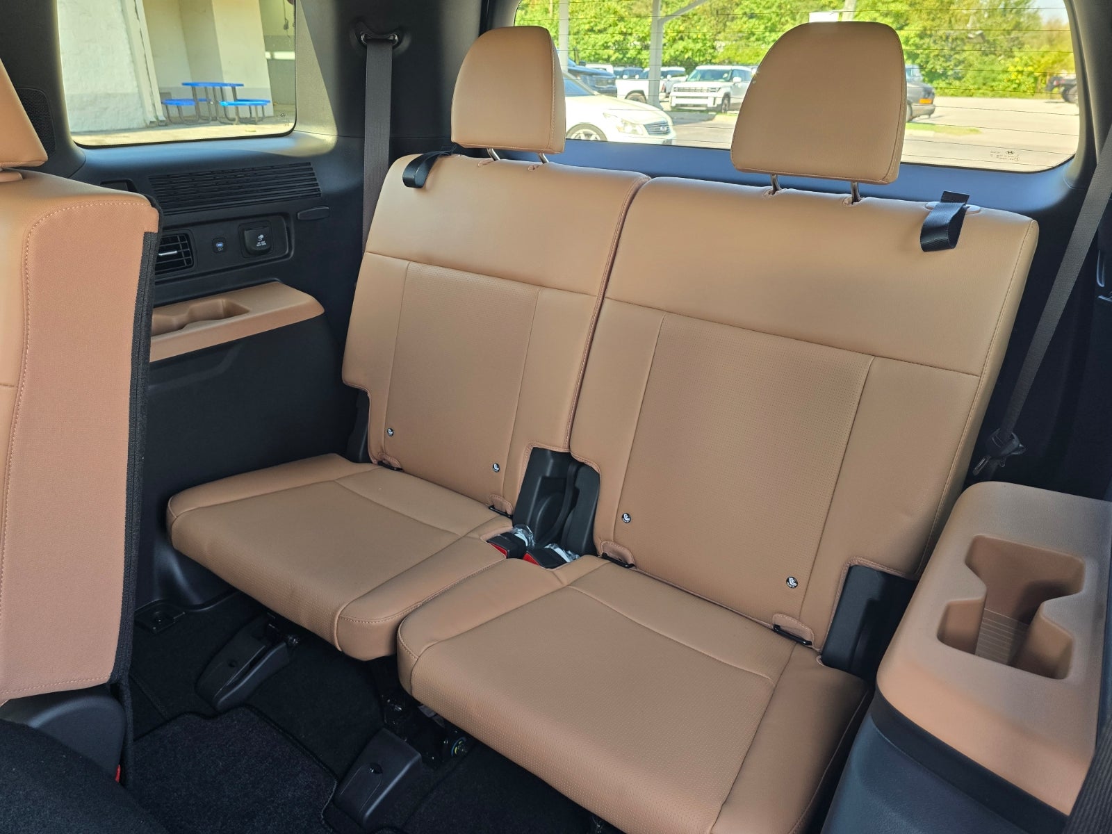 2027 Hyundai SANTA FE Limited 7P