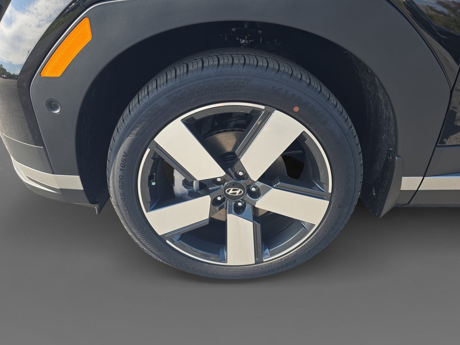 2027 Hyundai SANTA FE Limited 6P