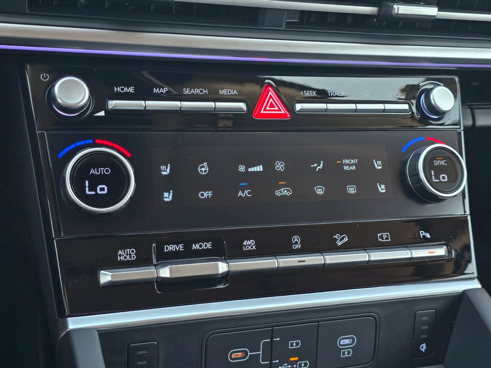 2027 Hyundai SANTA FE Limited 7P