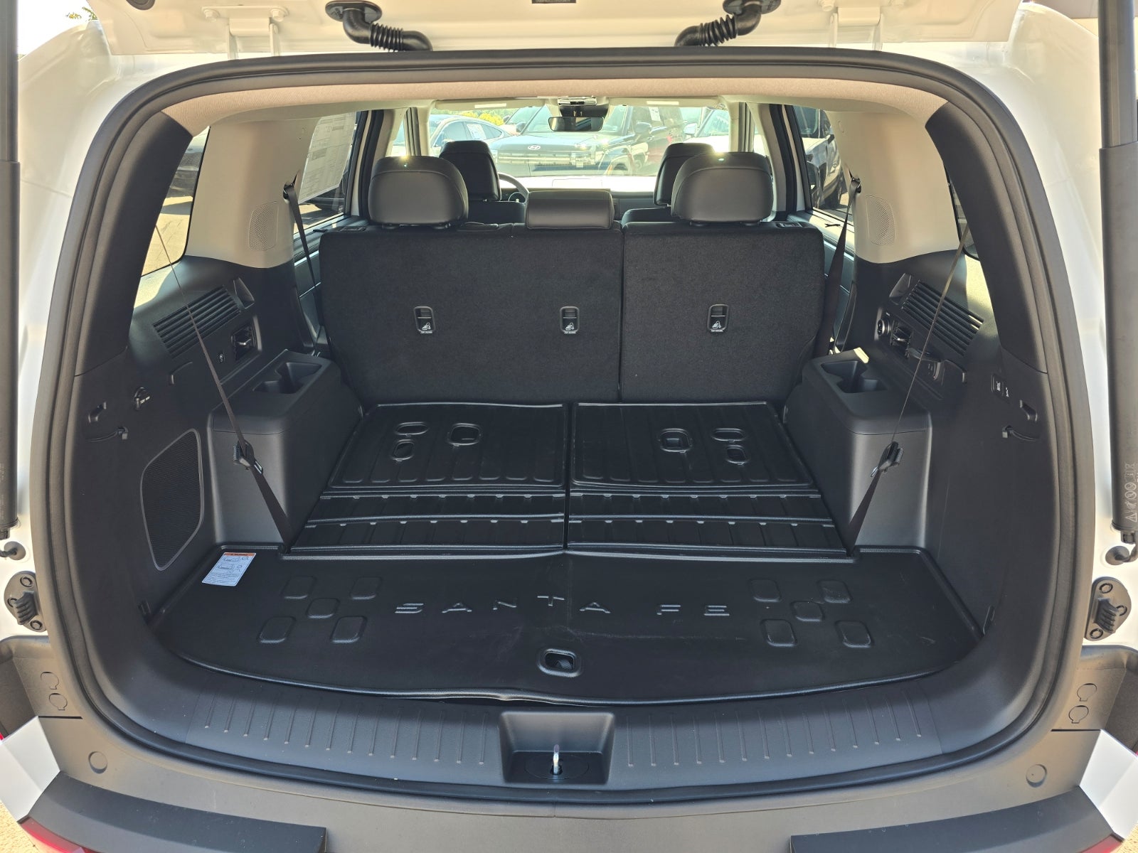 2027 Hyundai SANTA FE Limited 7P