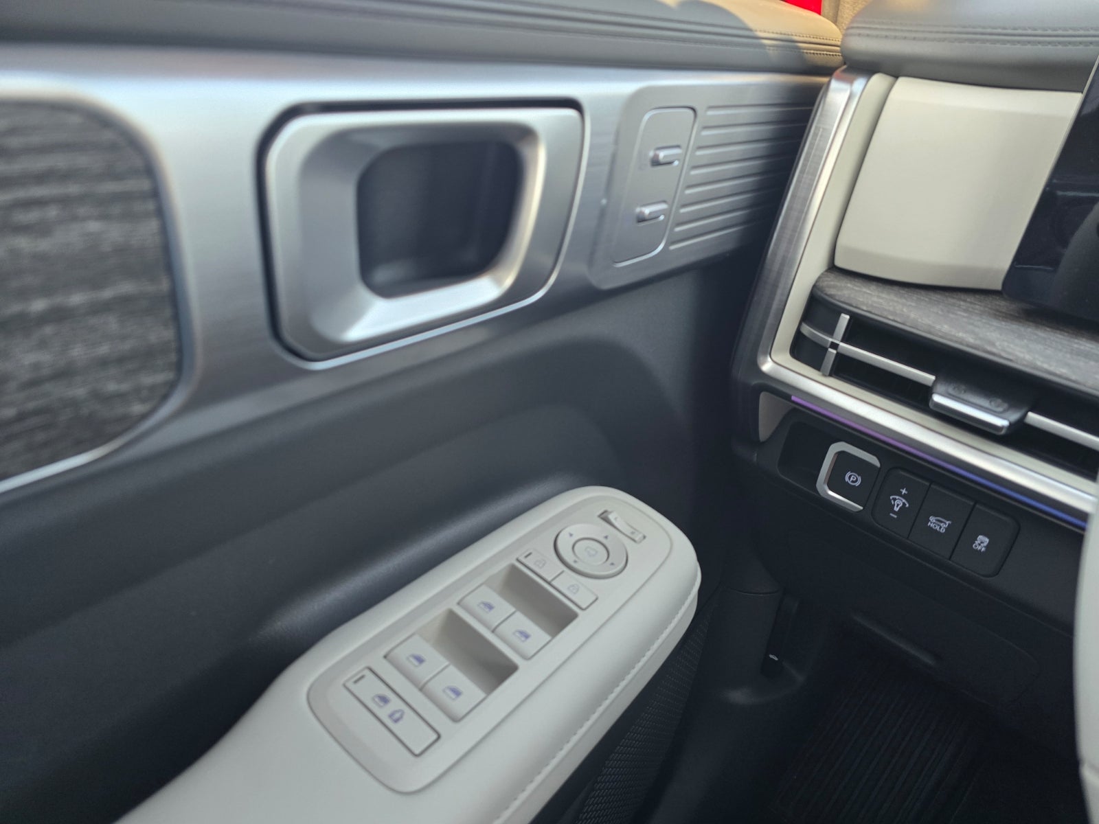 2027 Hyundai SANTA FE Limited 6P
