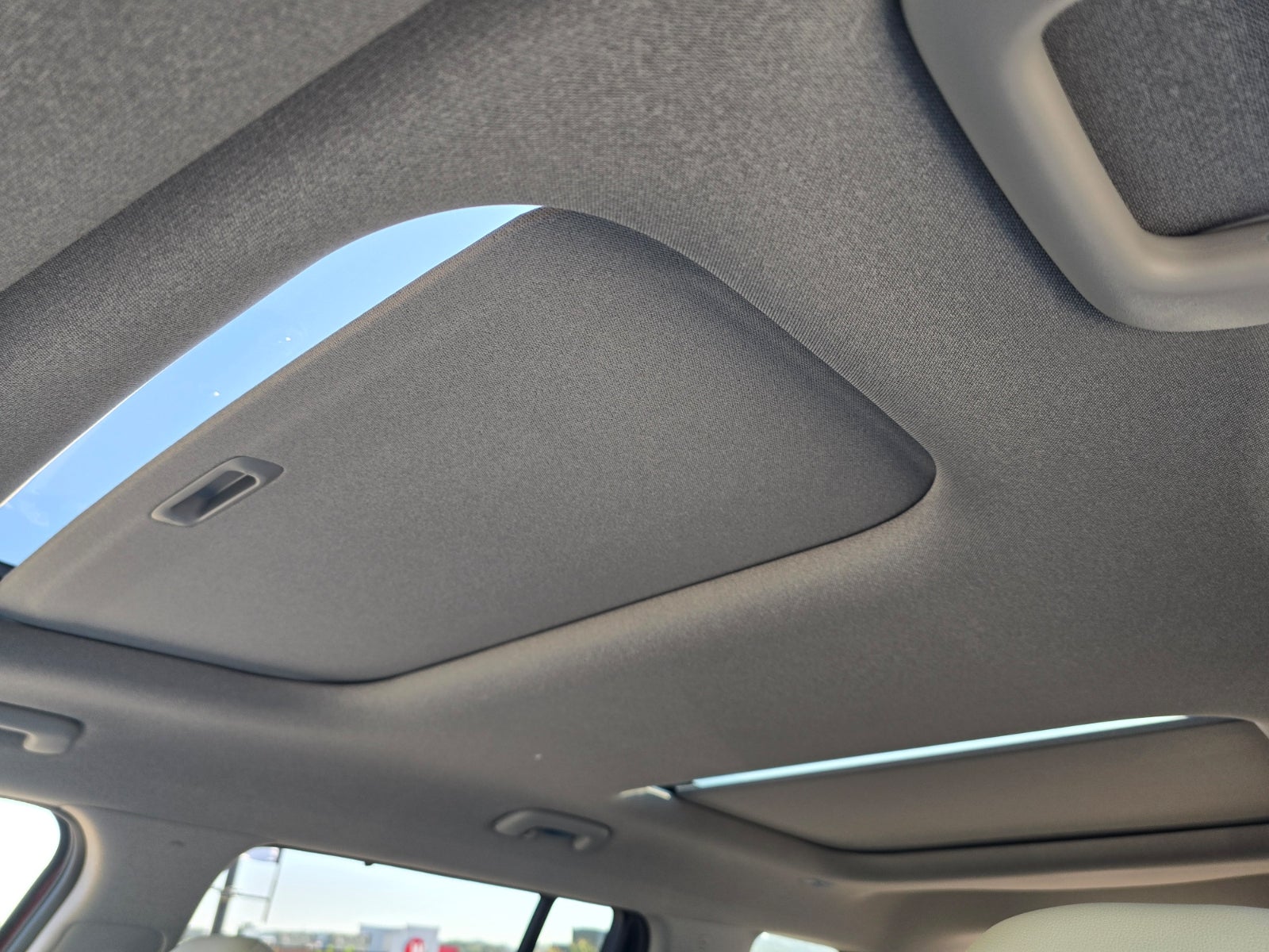2027 Hyundai SANTA FE Limited 6P