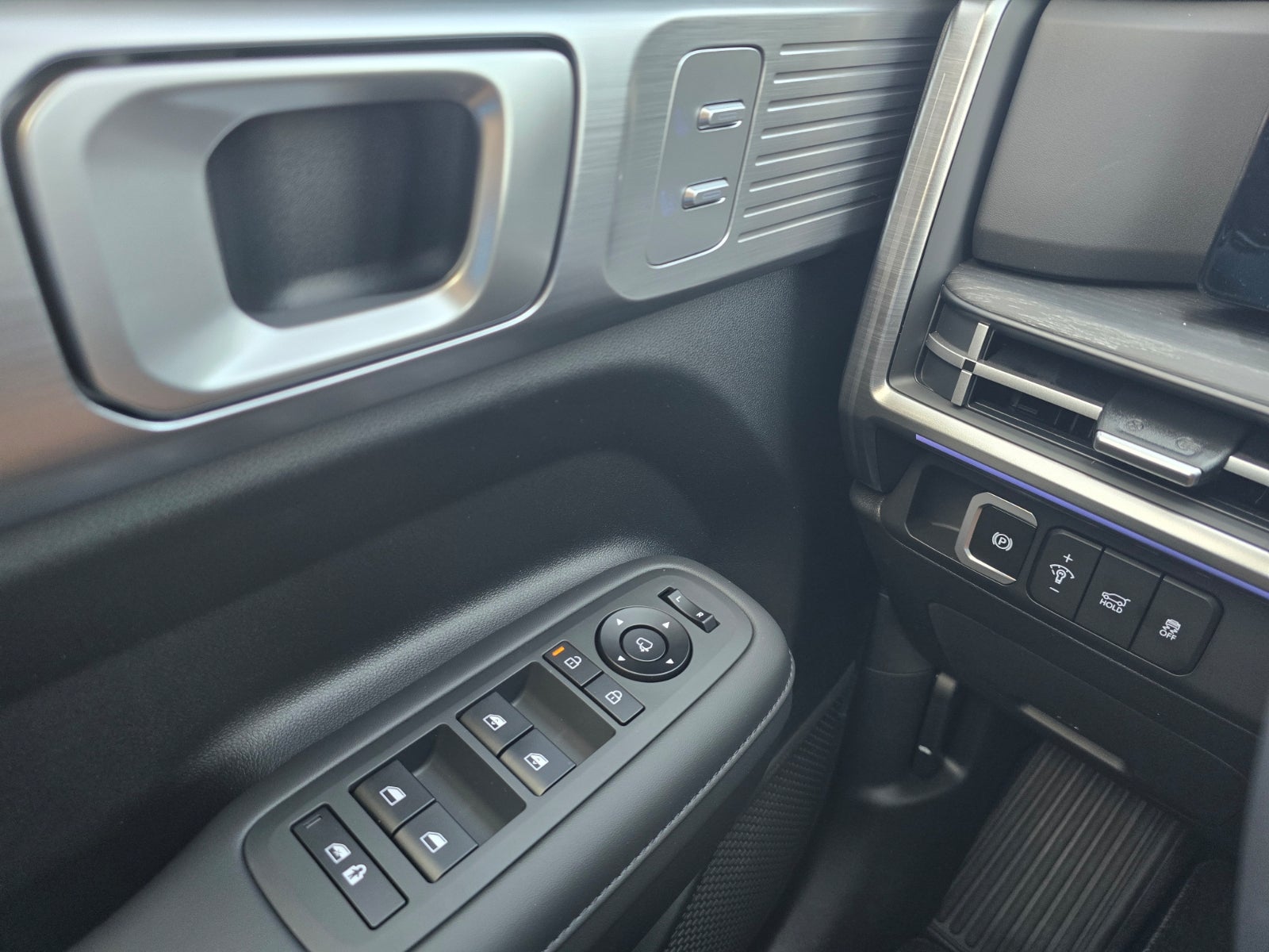 2027 Hyundai SANTA FE Limited 7P