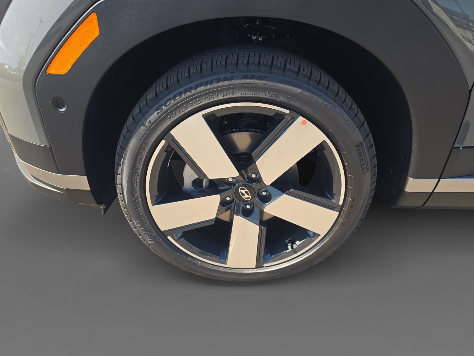 2027 Hyundai SANTA FE Limited 7P