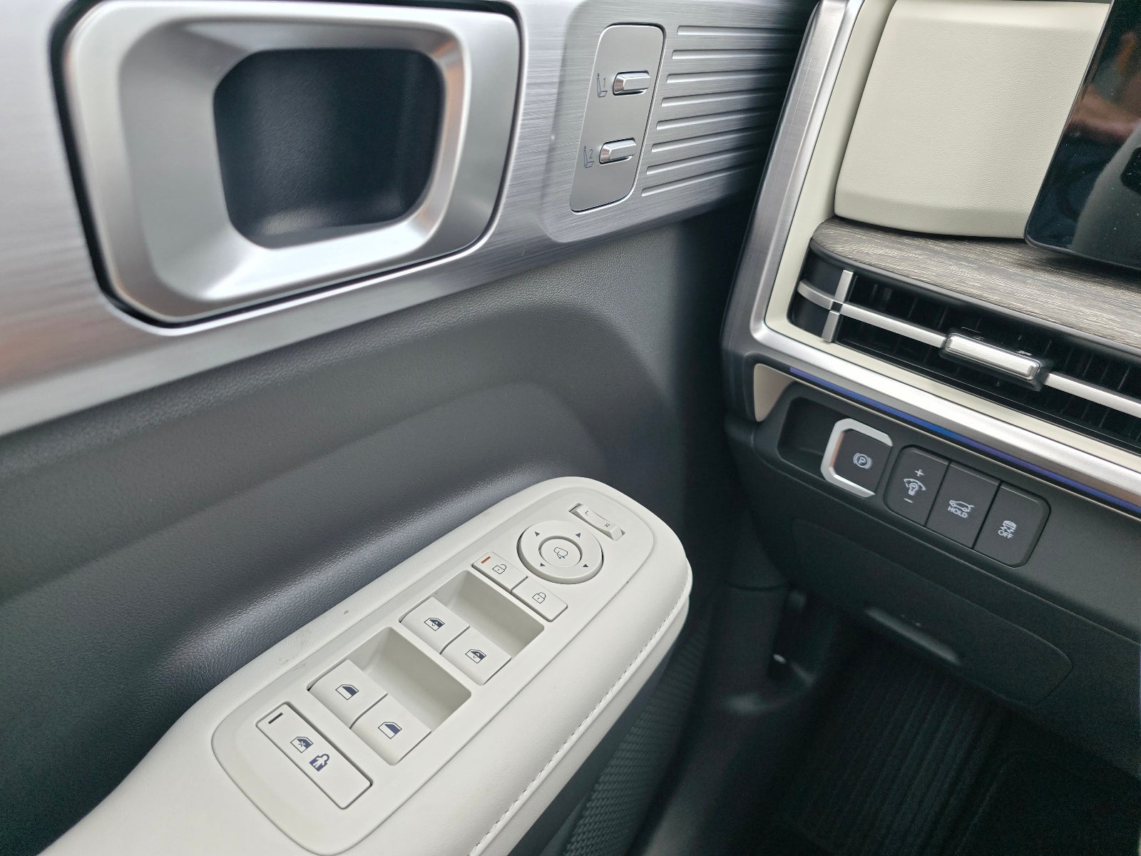 2026 Hyundai SANTA FE Limited 7P