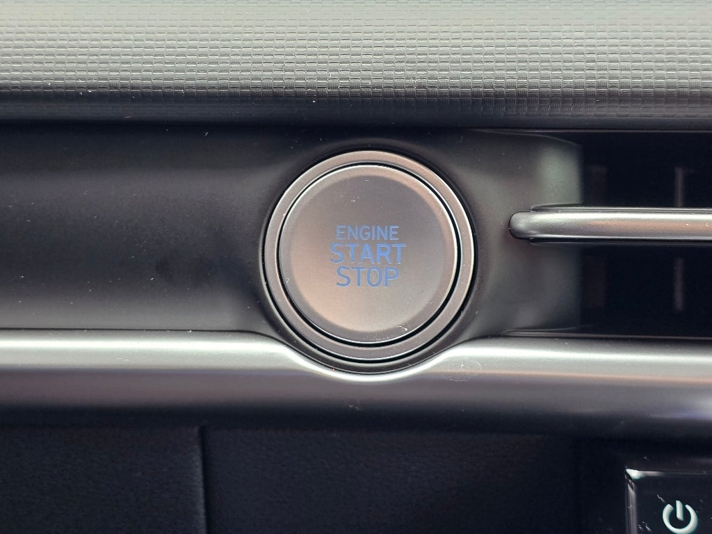 2025 Hyundai SANTA CRUZ SE