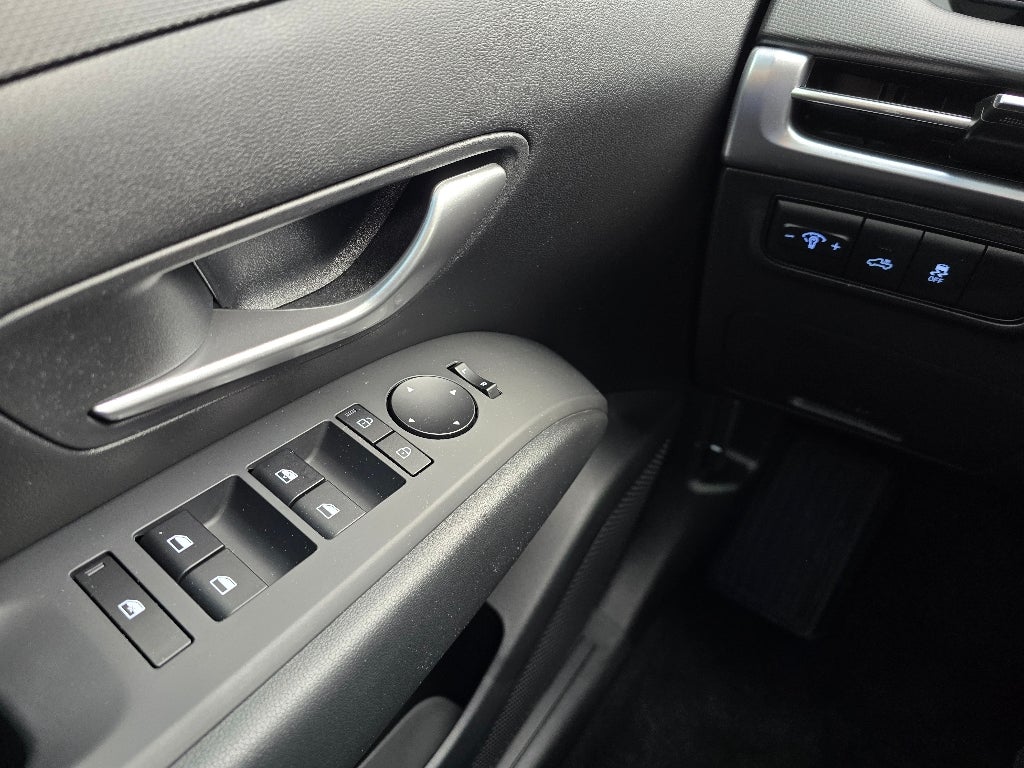 2025 Hyundai SANTA CRUZ SE