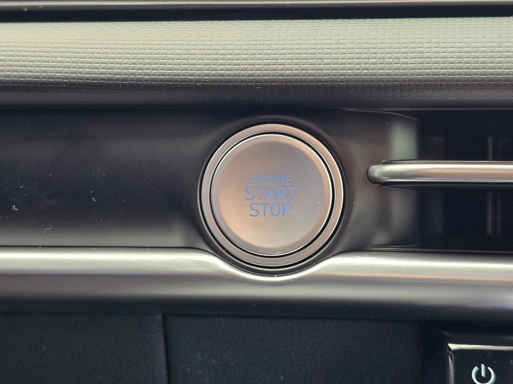 2025 Hyundai SANTA CRUZ SE