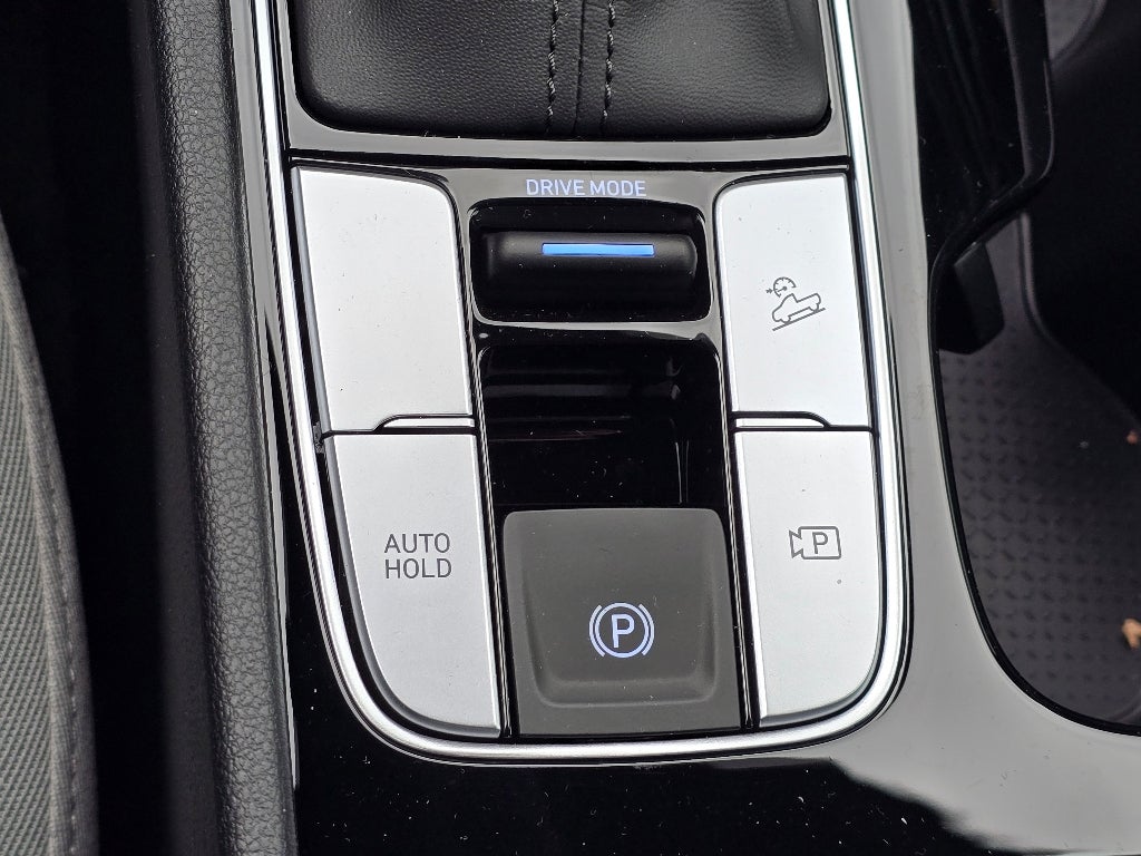 2025 Hyundai SANTA CRUZ SE