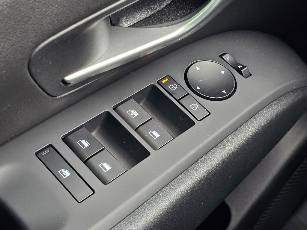 2025 Hyundai SANTA CRUZ SE