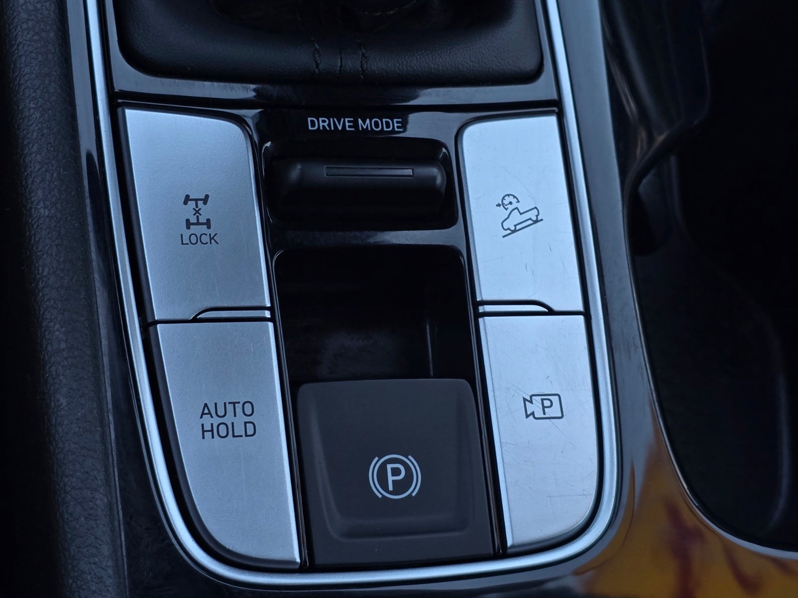 2024 Hyundai SANTA CRUZ SE