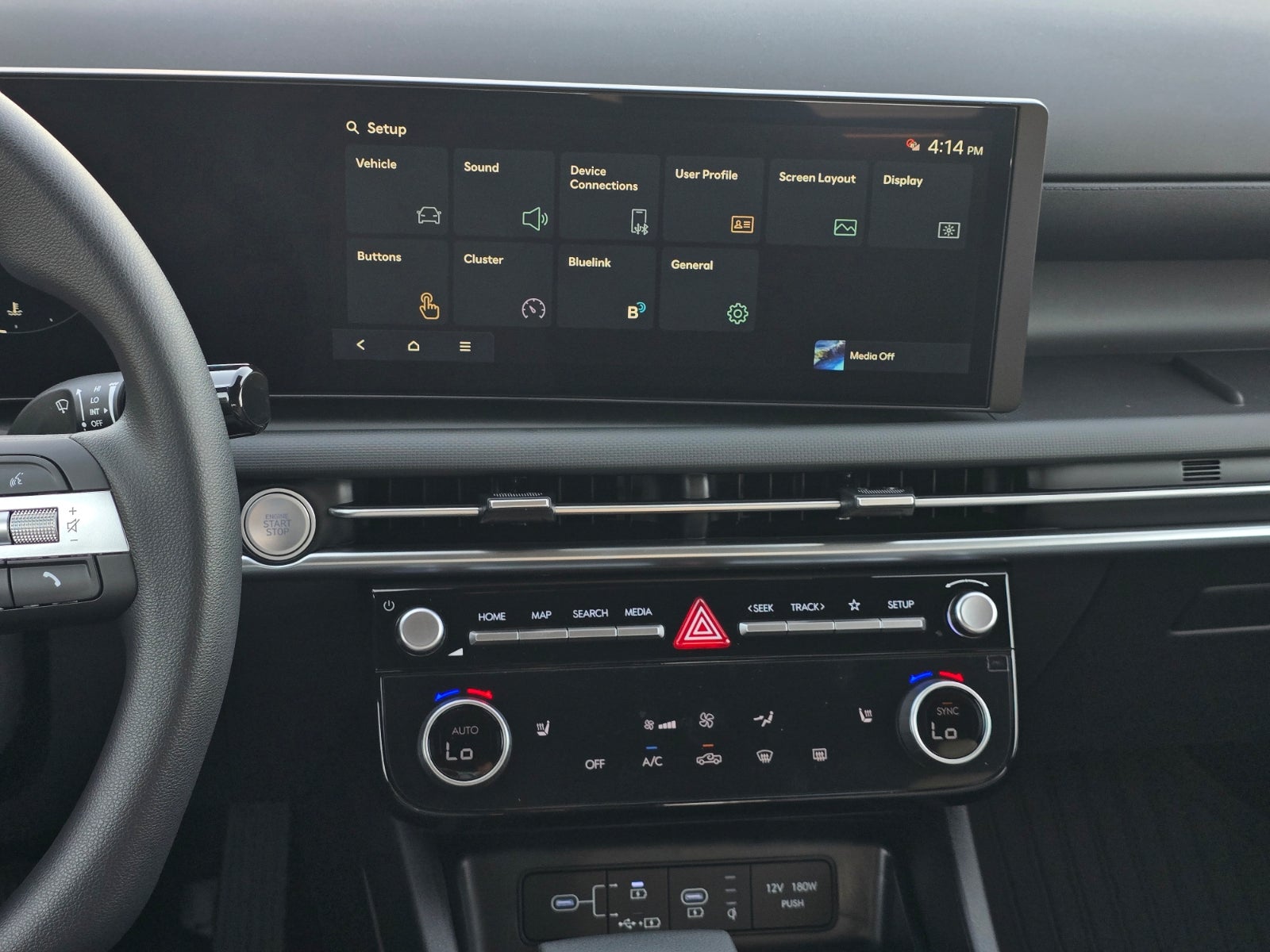 2027 Hyundai SANTA CRUZ SEL Activity