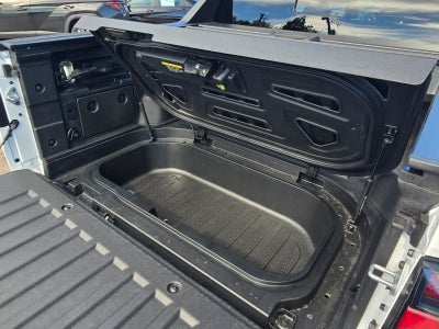 2027 Hyundai SANTA CRUZ SEL Activity