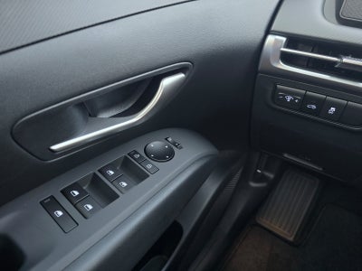 2027 Hyundai SANTA CRUZ SEL Activity