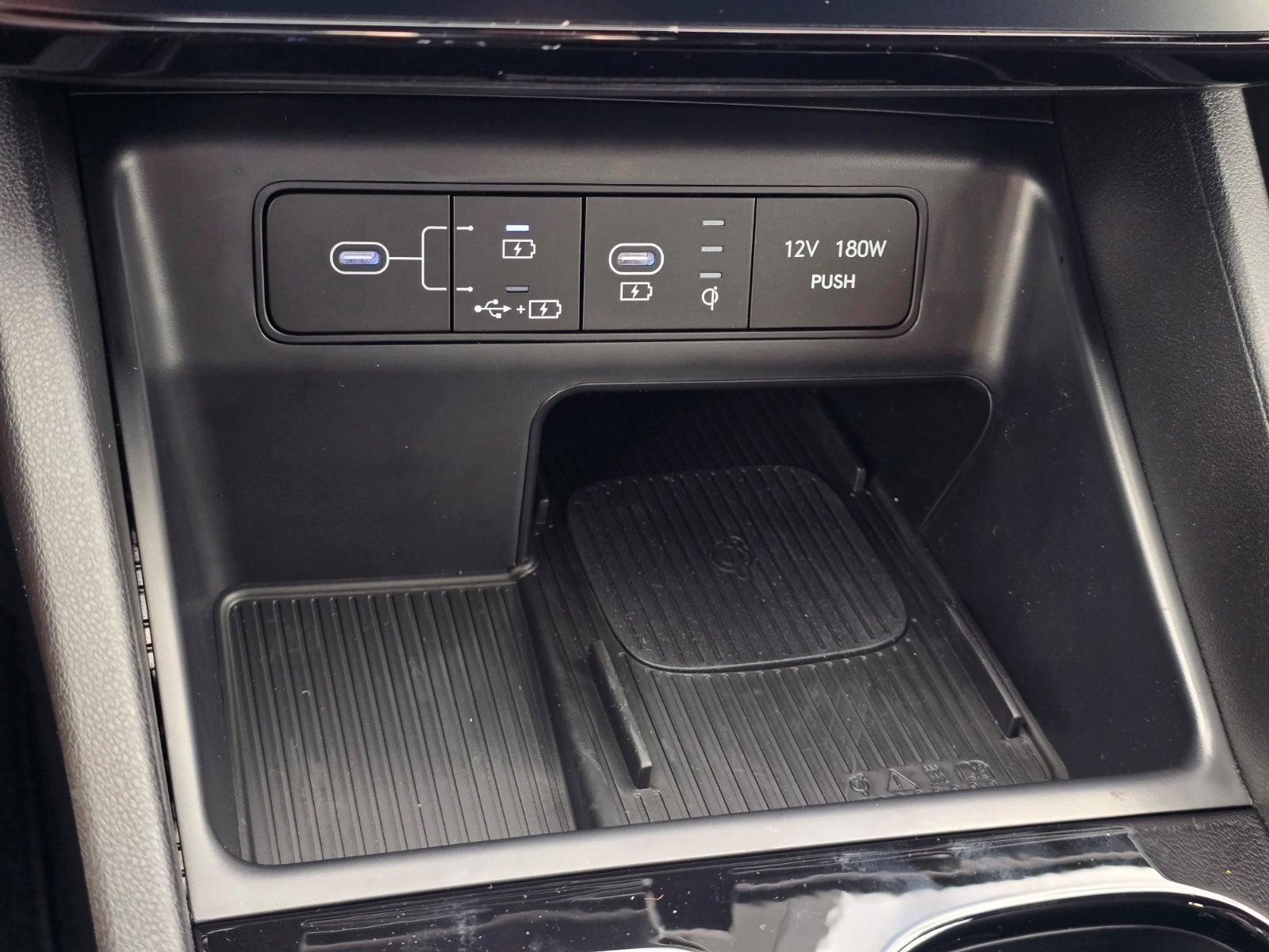 2027 Hyundai SANTA CRUZ SEL Activity