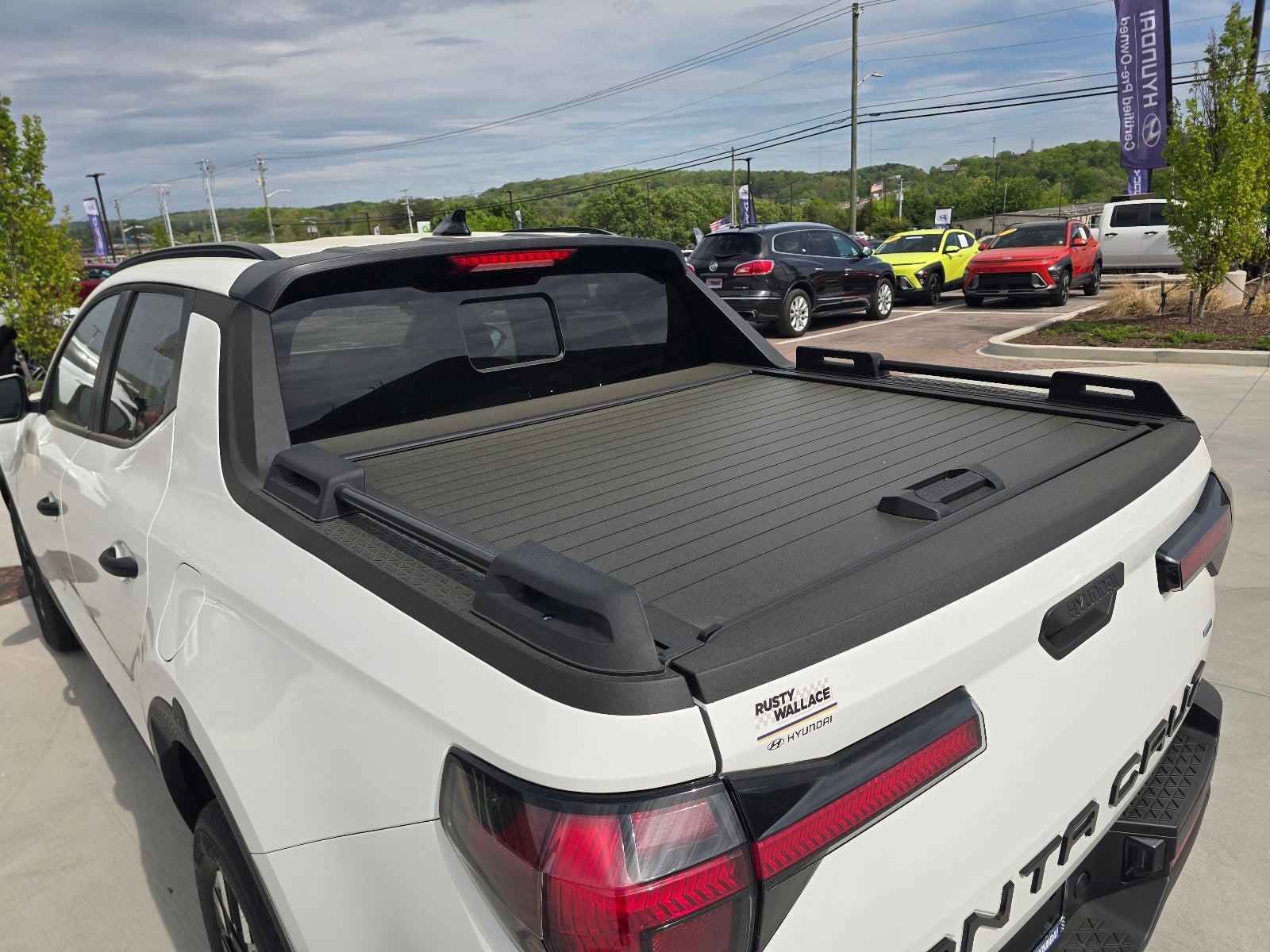 2026 Hyundai SANTA CRUZ SEL Activity