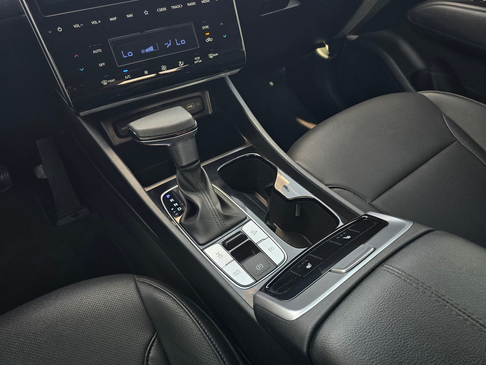 2024 Hyundai SANTA CRUZ NIGHT