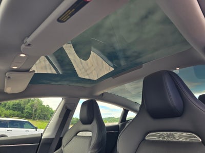 2024 Tesla Model 3 Performance