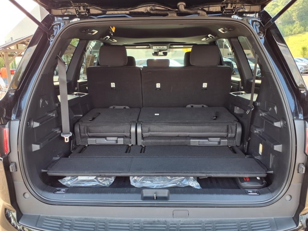 2025 Toyota Sequoia SR5