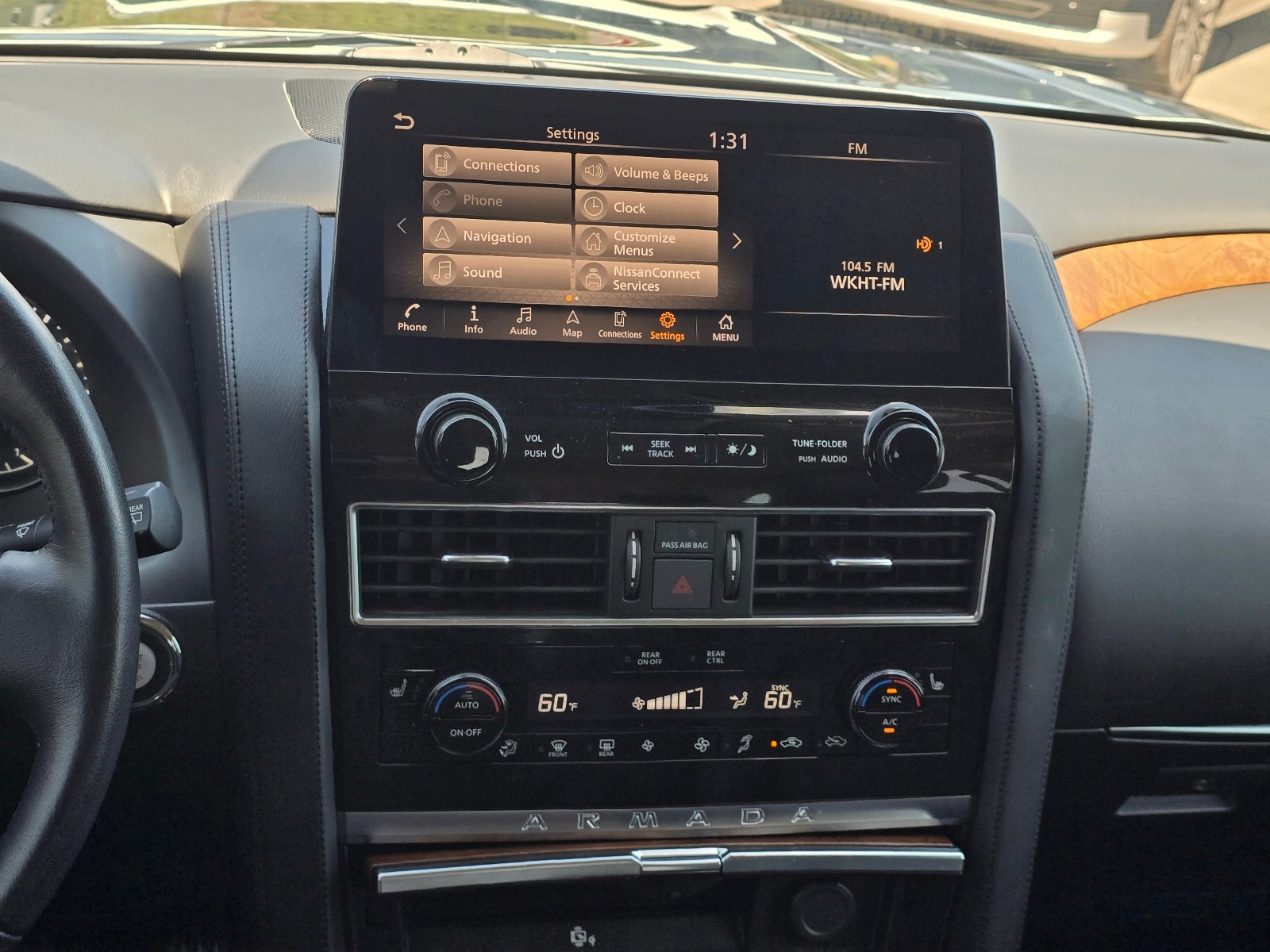 2022 Nissan Armada SL