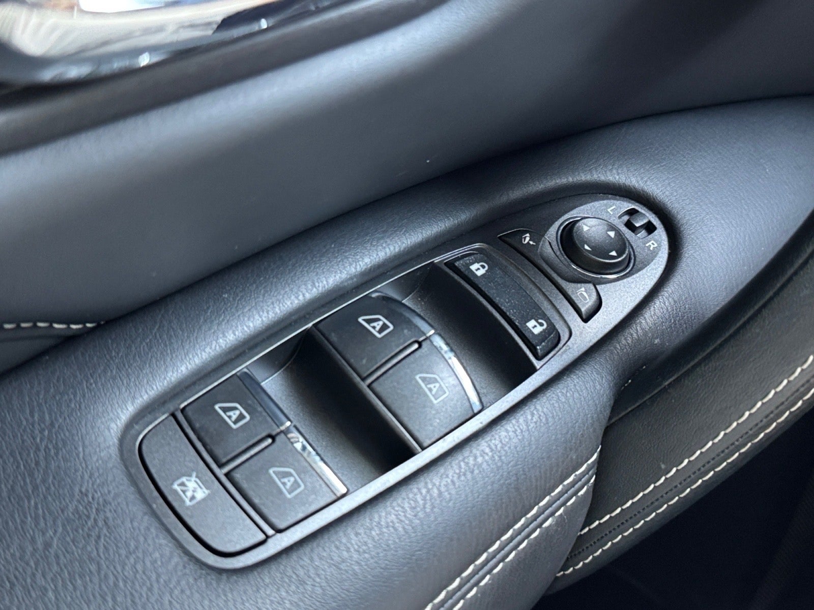 2023 INFINITI QX80 PREMIUM SELECT