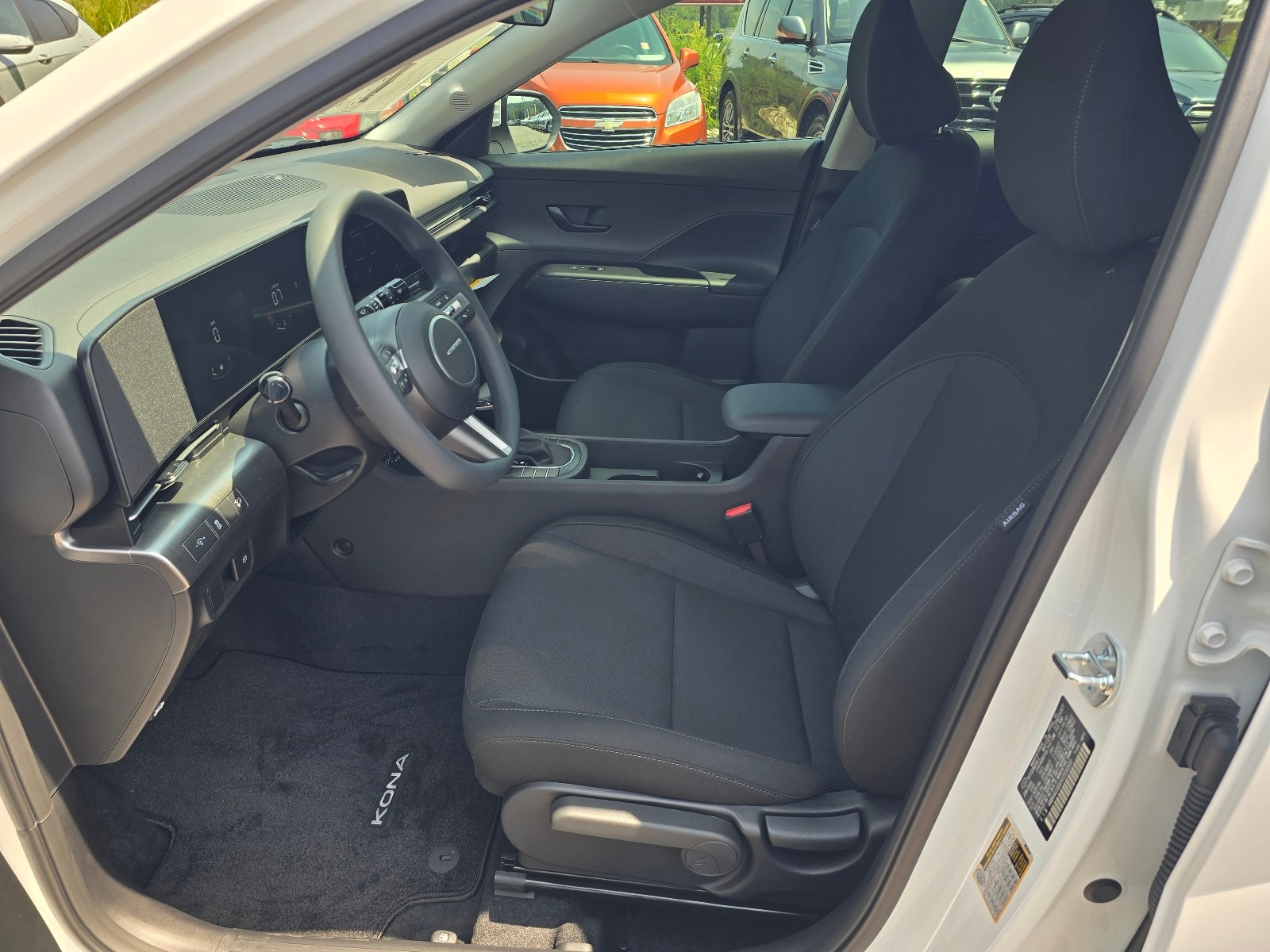 2027 Hyundai KONA SE