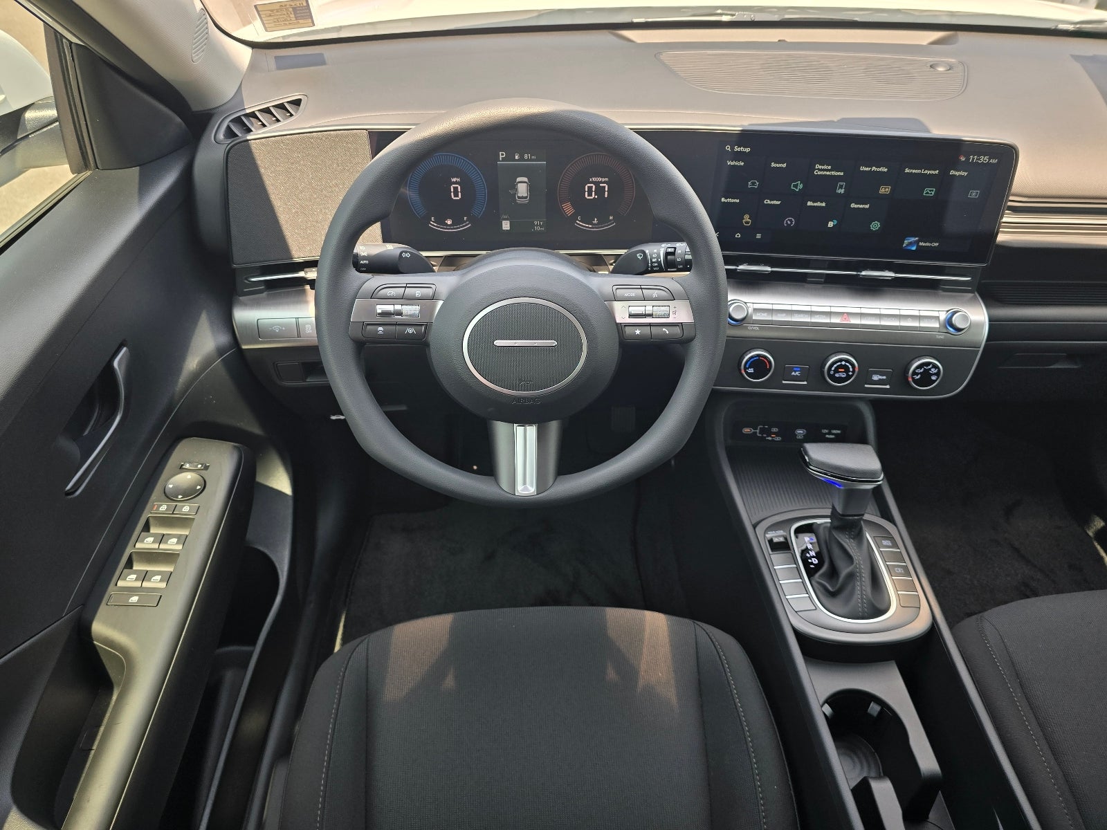 2027 Hyundai KONA SE