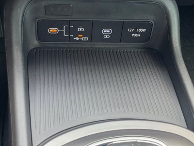 2027 Hyundai KONA SE