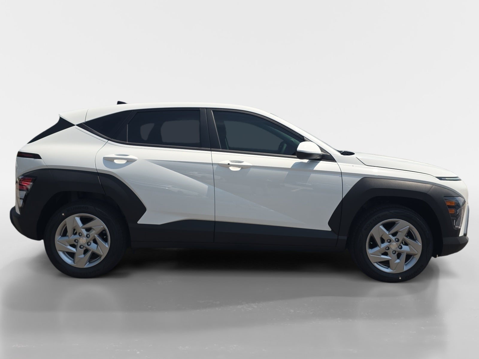 2027 Hyundai KONA SE
