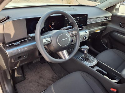 2026 Hyundai KONA SE