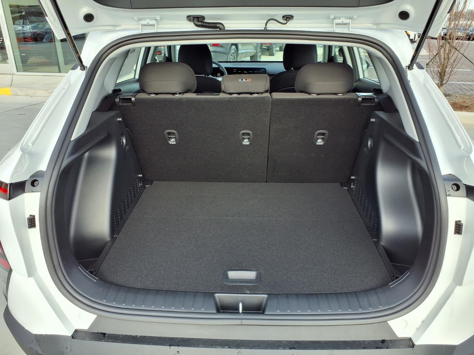 2026 Hyundai KONA SE