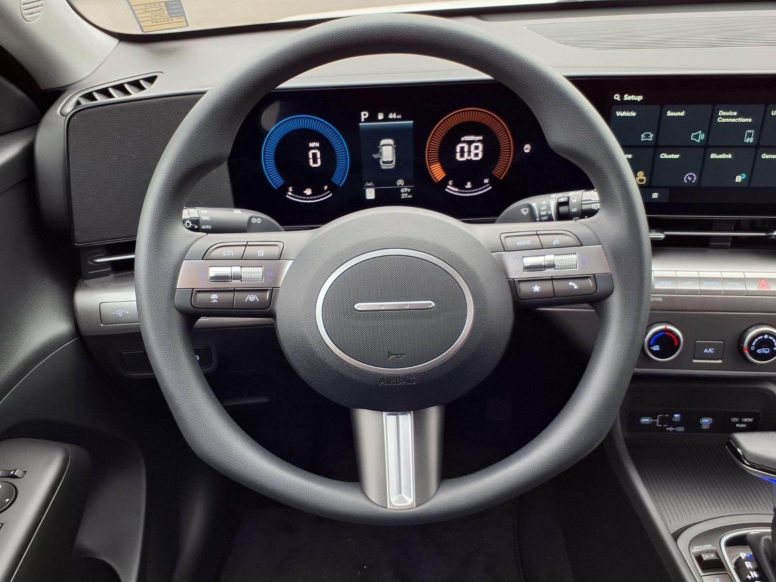 2026 Hyundai KONA SE