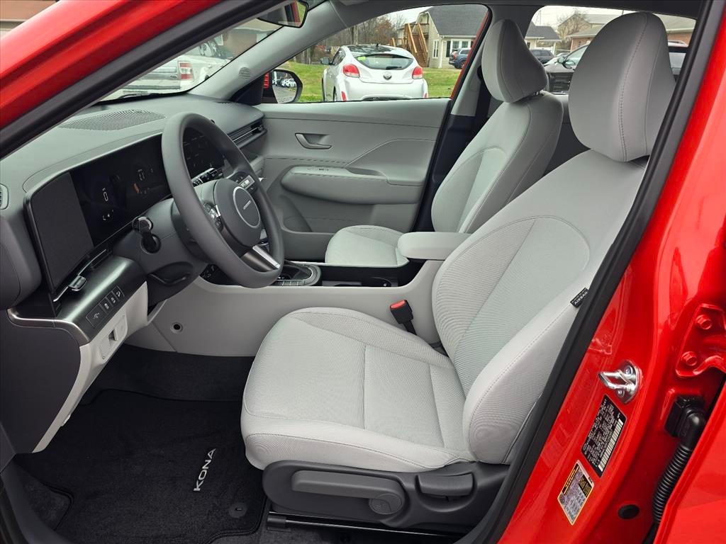 2026 Hyundai KONA SE