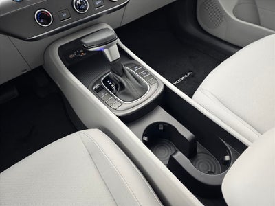 2026 Hyundai KONA SE