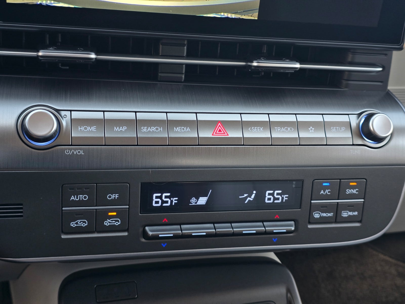 2027 Hyundai KONA SEL Premium