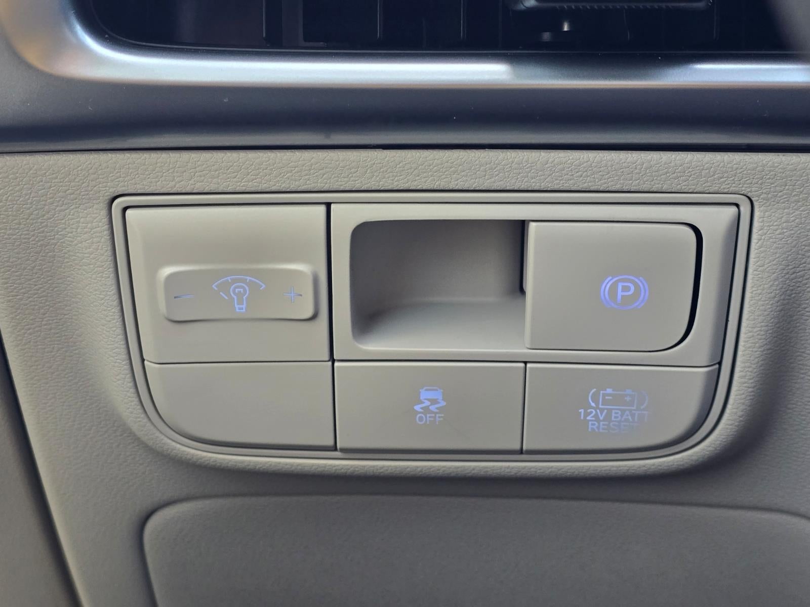 2026 Hyundai TUCSON Blue SE