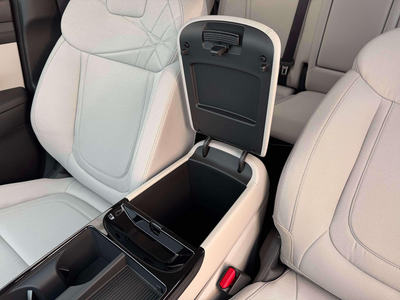 2026 Hyundai TUCSON Blue SE