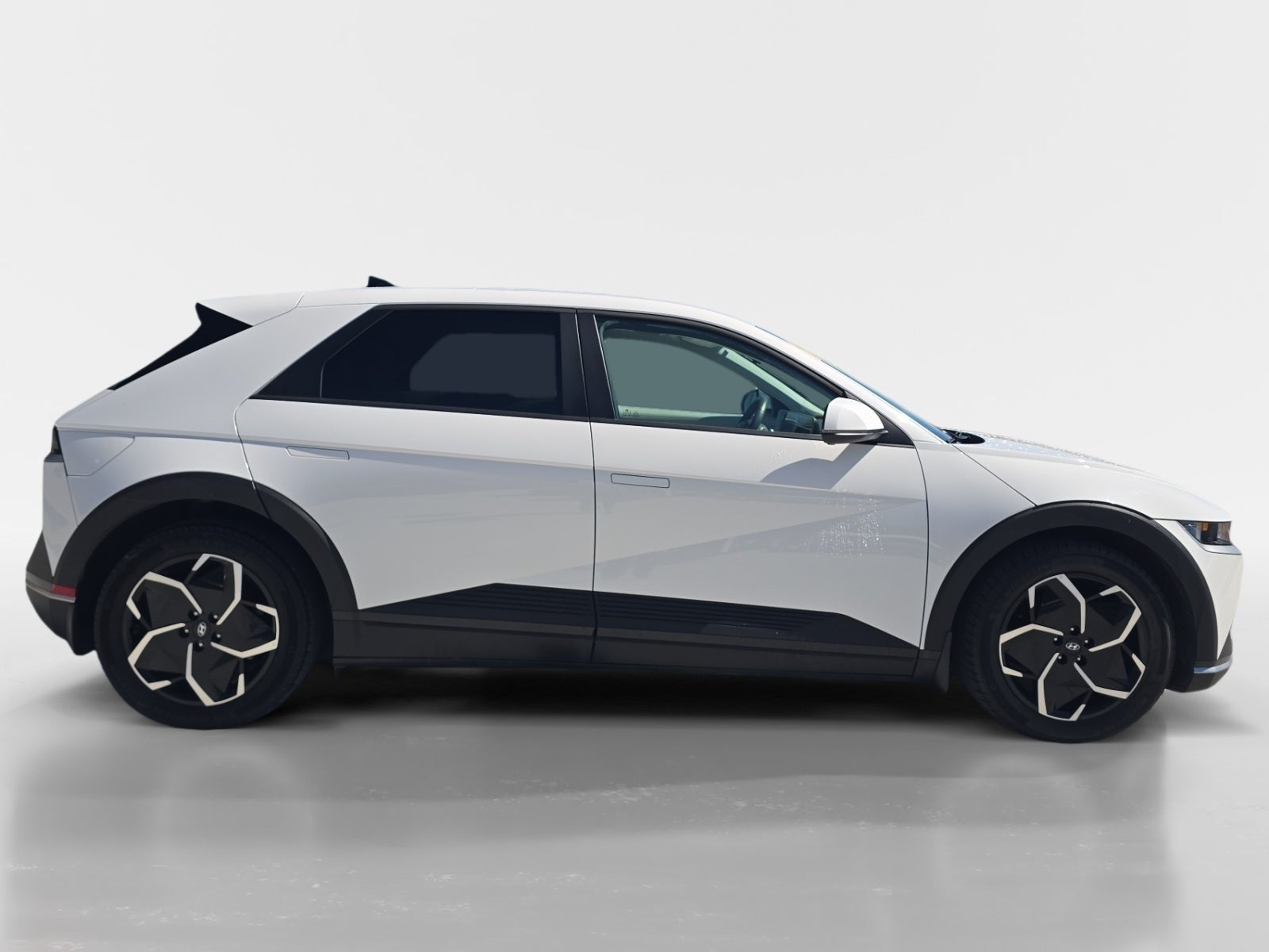 Used 2023 Hyundai IONIQ 5 SEL with VIN KM8KN4AE1PU187534 for sale in Knoxville, TN