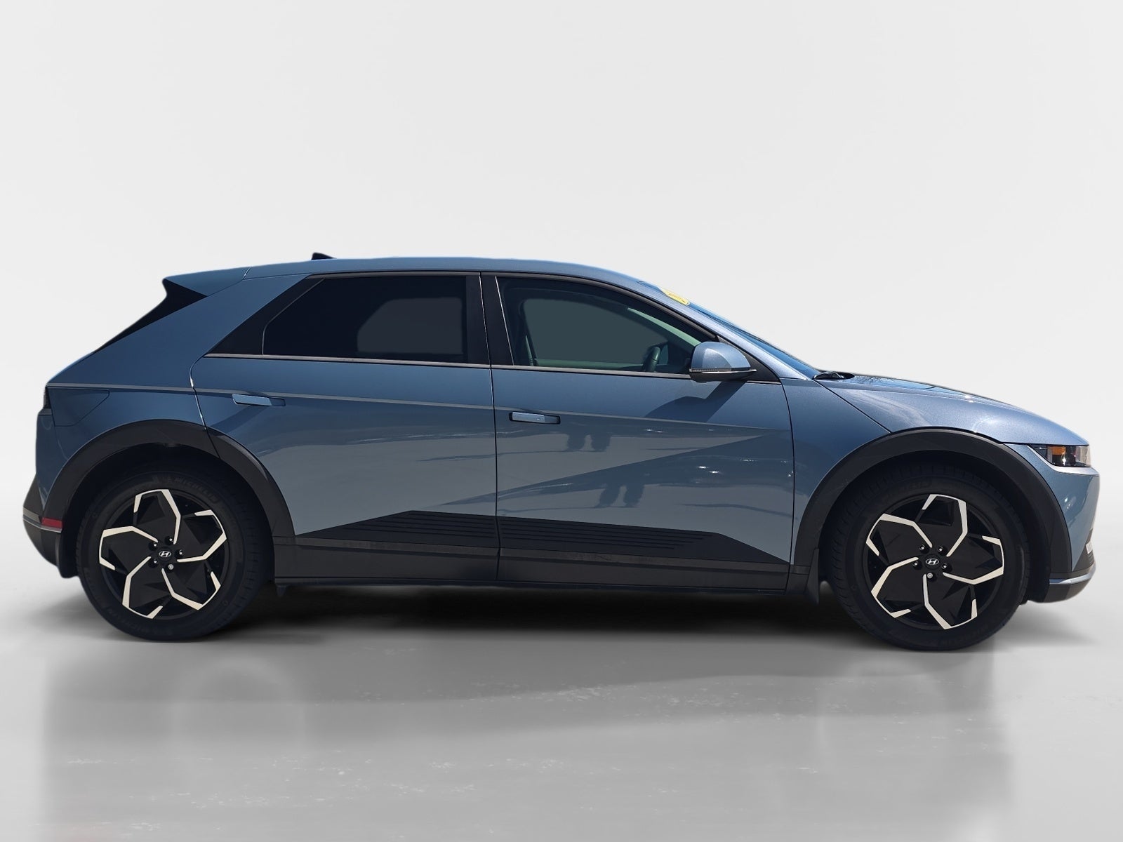 Certified 2024 Hyundai IONIQ 5 SEL with VIN KM8KN4DEXRU241153 for sale in Knoxville, TN