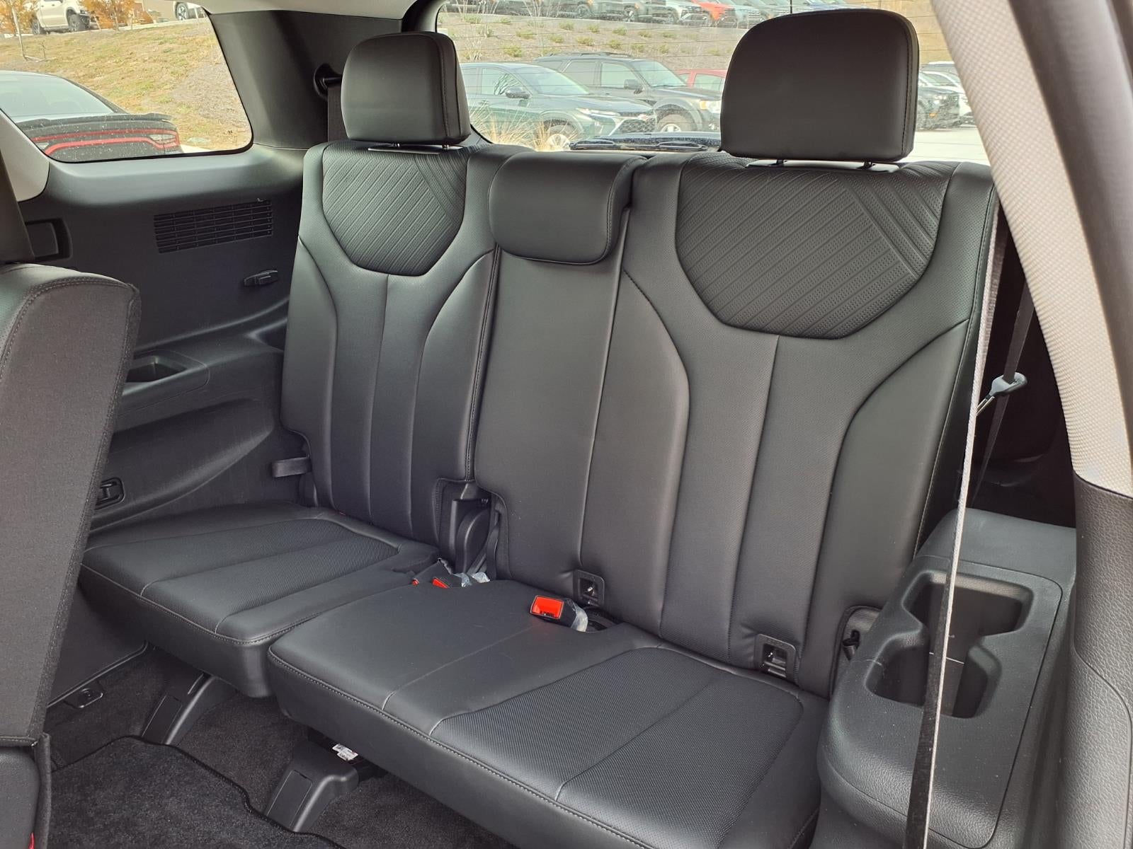 2025 Hyundai PALISADE SEL Premium