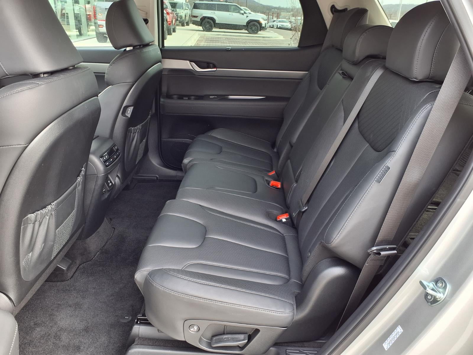 2025 Hyundai PALISADE SEL Premium