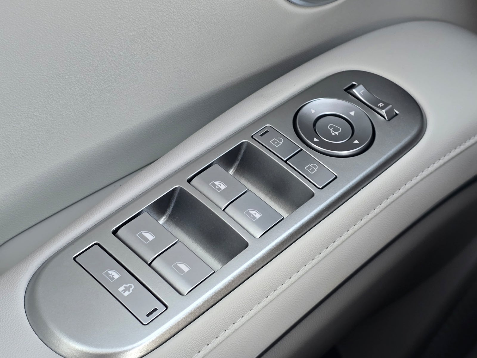 2027 Hyundai PALISADE HYBRID Blue SEL Premium 8P
