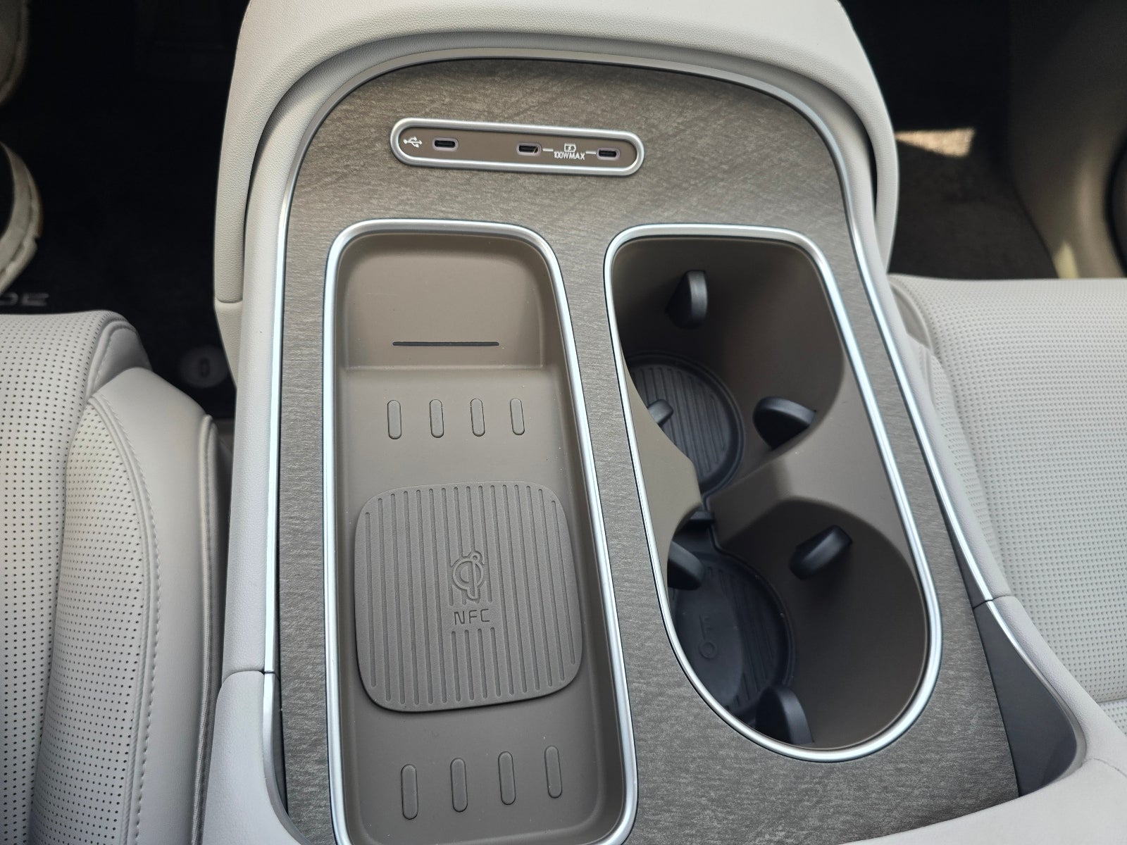 2026 Hyundai PALISADE HYBRID SEL Premium 8P