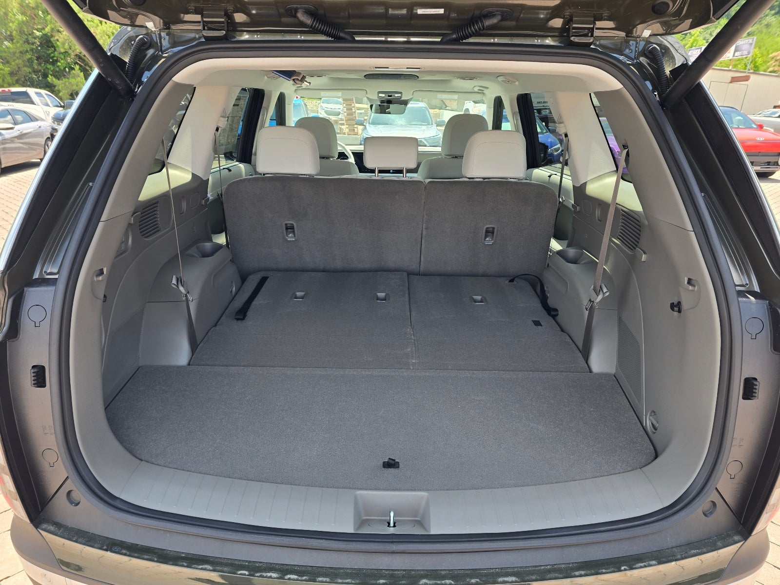 2026 Hyundai PALISADE HYBRID SEL Premium 8P