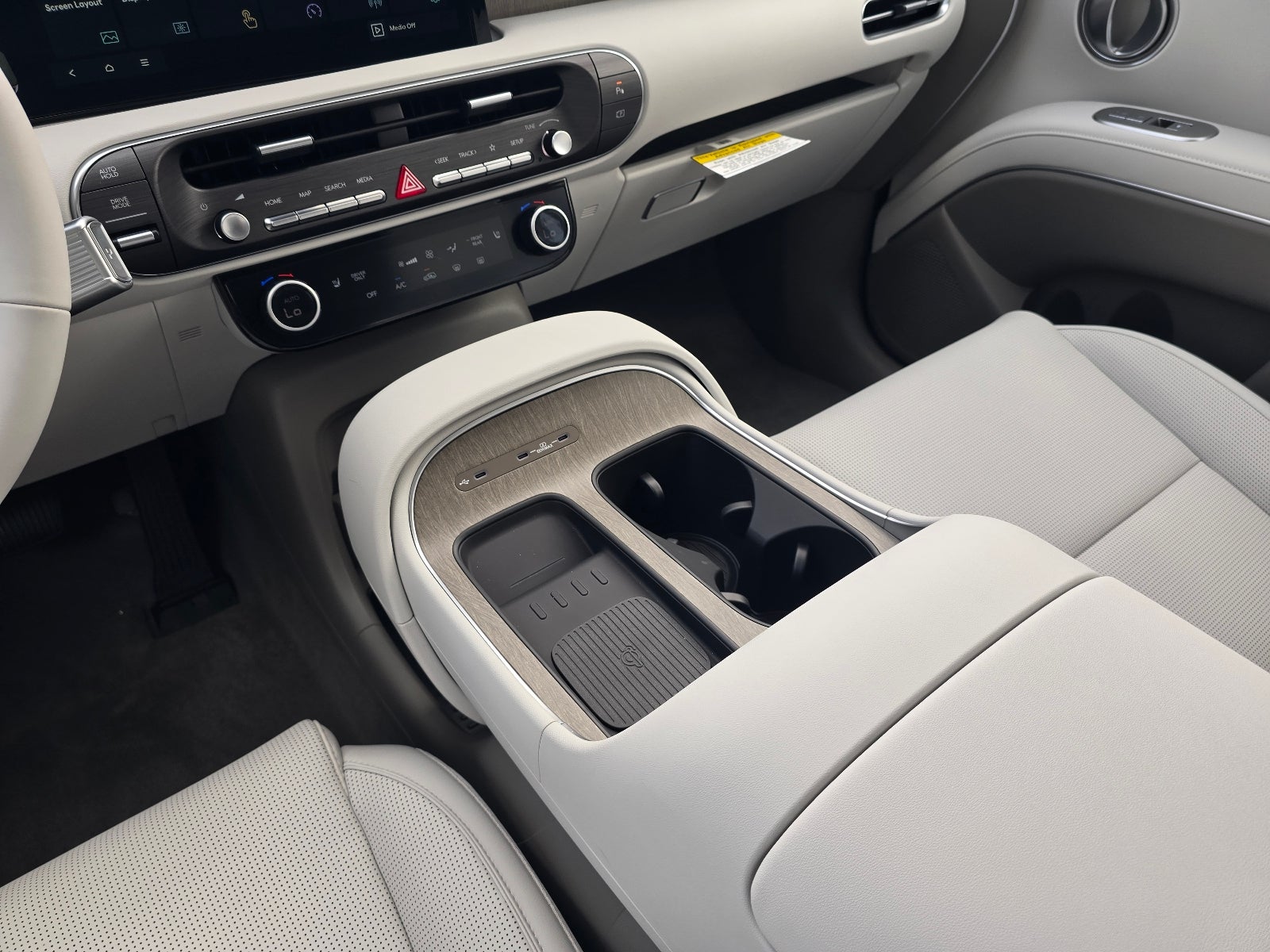 2026 Hyundai PALISADE HYBRID Blue SEL 8P