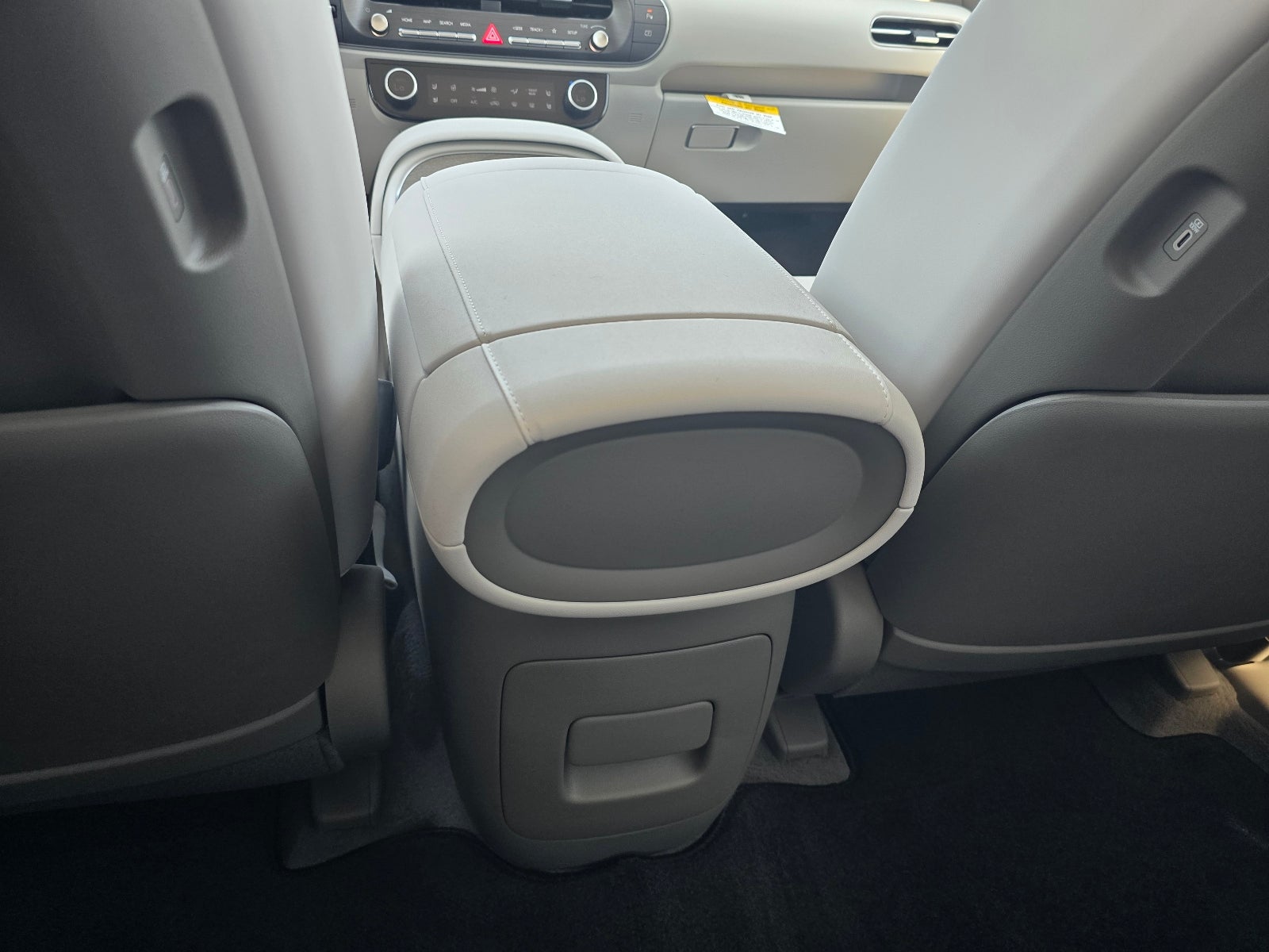 2027 Hyundai PALISADE SEL Premium 7P