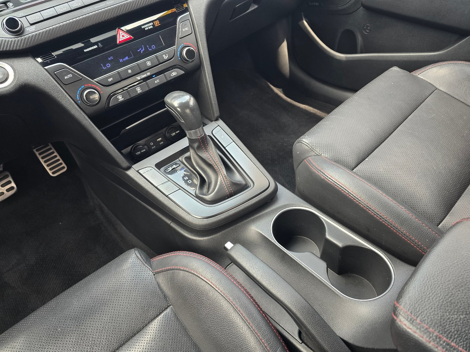 2018 Hyundai ELANTRA Sport