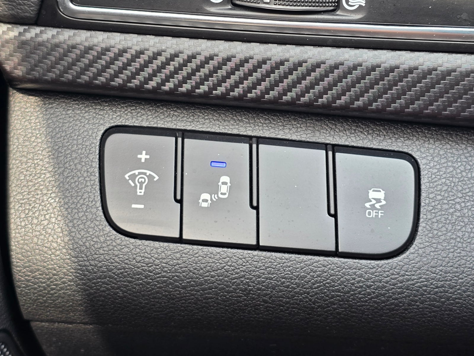 2018 Hyundai ELANTRA Sport