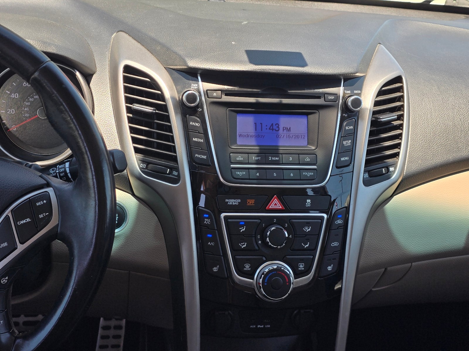 2013 Hyundai ELANTRA GT Base