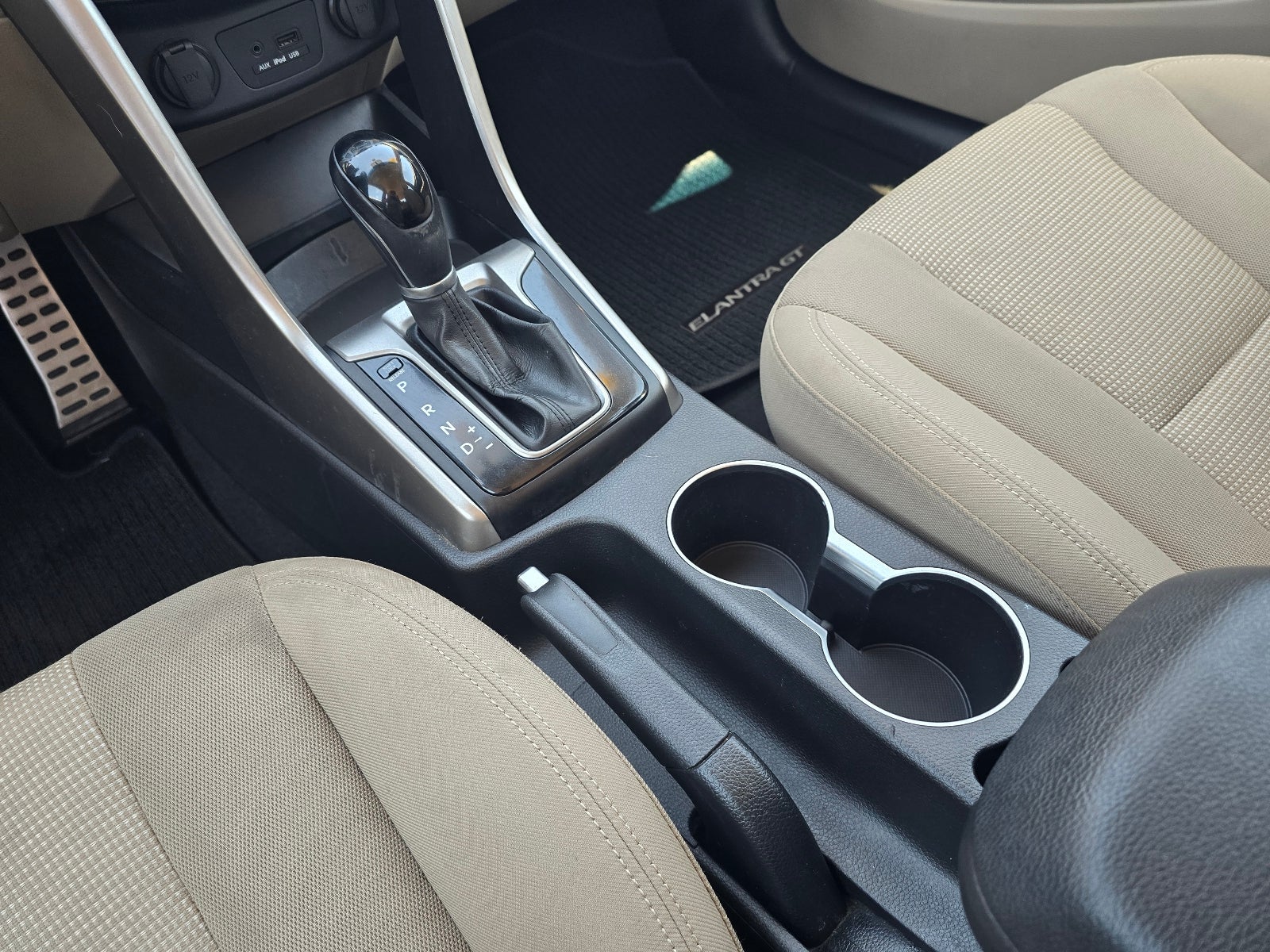 2013 Hyundai ELANTRA GT Base